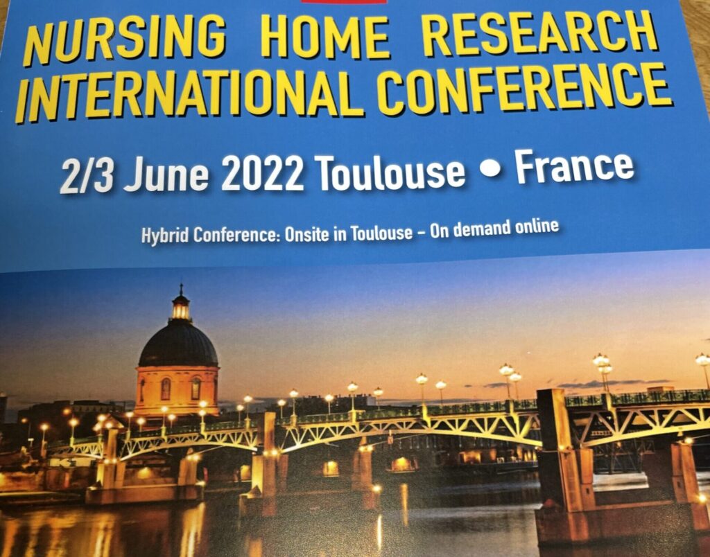 Plakat fra Nursing Home Research International Conference. Foto
